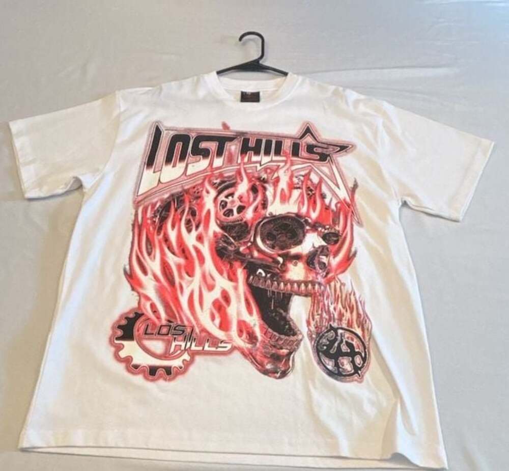 Lost Hills LH6001 Graphic T-Shirt White Size XL Skull Fire Flames